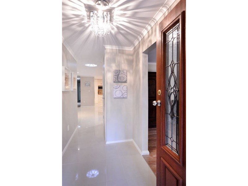 8 Heath Lane, Flagstaff Hill SA 5159