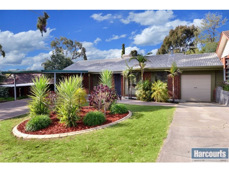 10 Emerald Street, Flagstaff Hill SA 5159