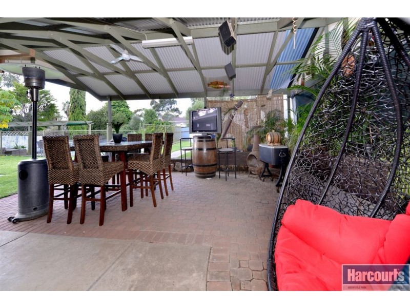 10 Emerald Street, Flagstaff Hill SA 5159