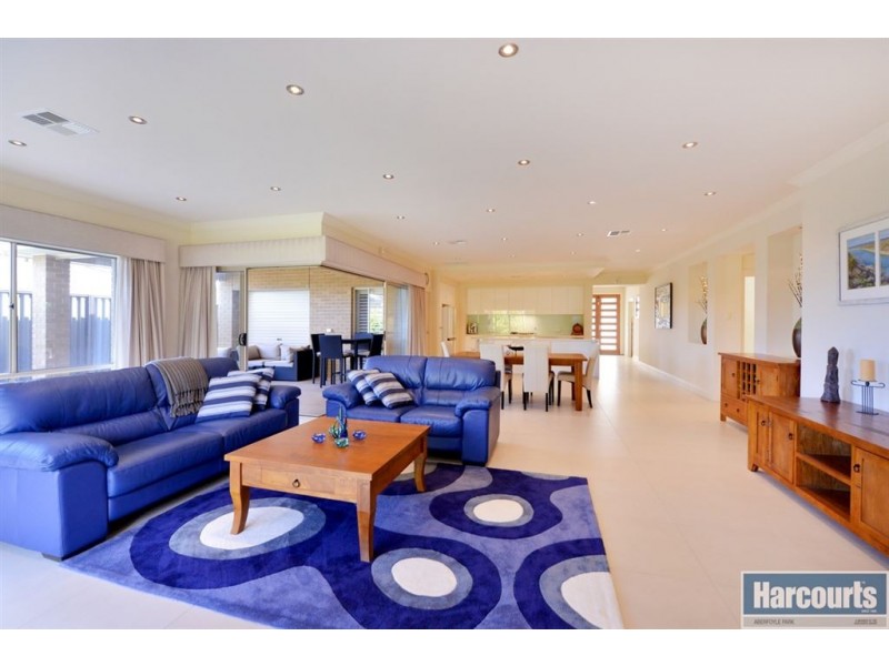 2A McHarg Road, Happy Valley SA 5159