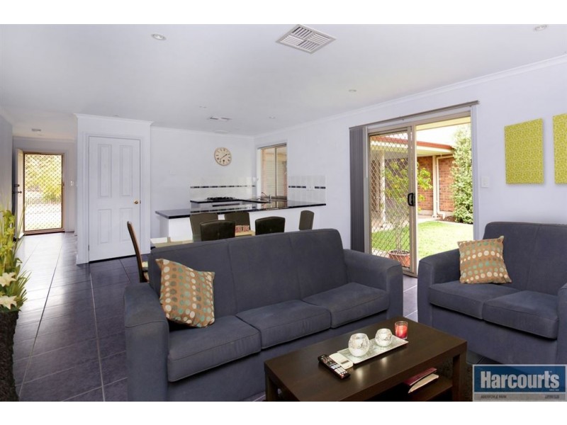 6 Glamis Avenue, Seacombe Gardens SA 5047