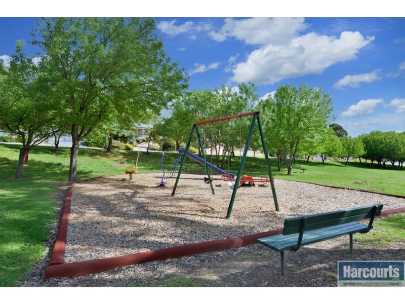 8 Peppermint Grove, Aberfoyle Park SA 5159