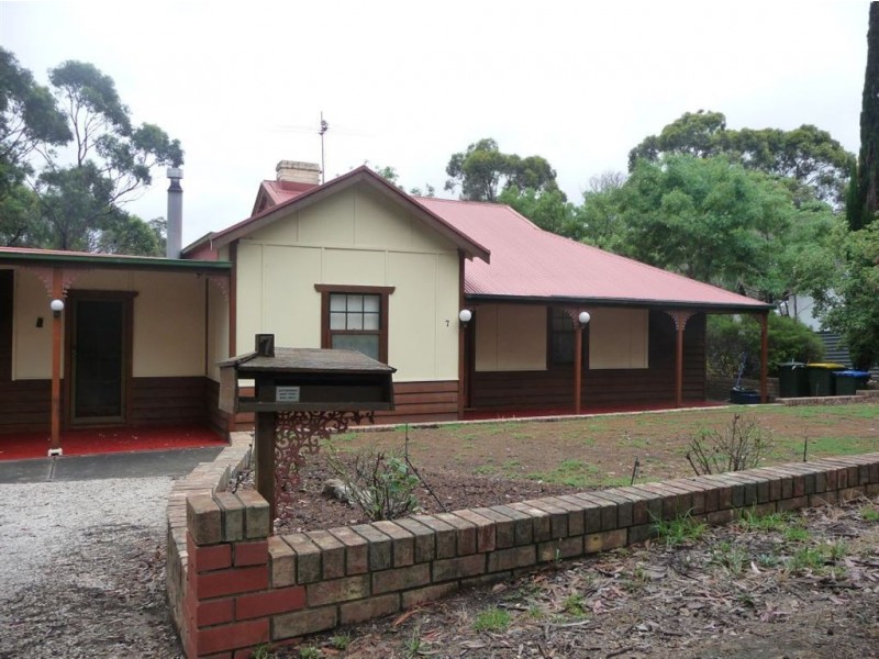 7 Barunga Street, Eden Hills SA 5050