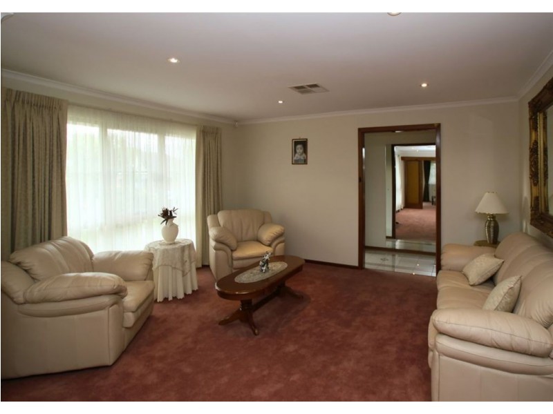 25 Sturt Approach, Flagstaff Hill SA 5159