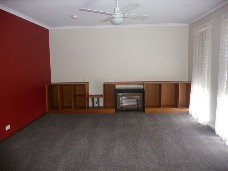 4 Kelly Avenue, O’halloran Hill SA 5158