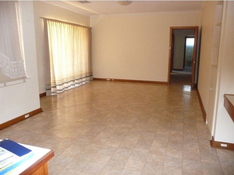 97 Daveys Road, Flagstaff Hill SA 5159