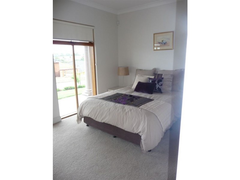 6 Evergreen Parade, Flagstaff Hill SA 5159