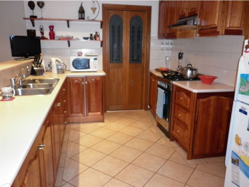 10 Allman Crescent, Aberfoyle Park SA 5159