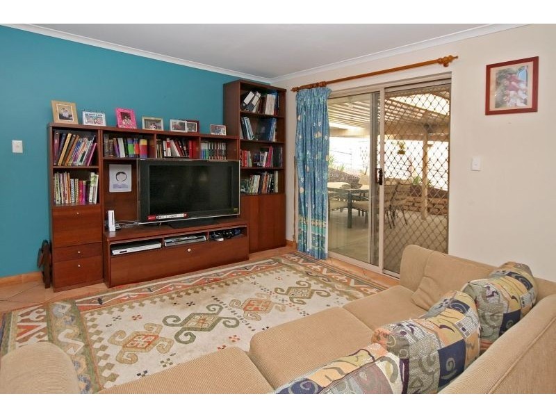 10 Woodland Grove, Aberfoyle Park SA 5159