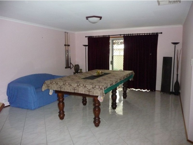 90 Oakridge Road, Aberfoyle Park SA 5159