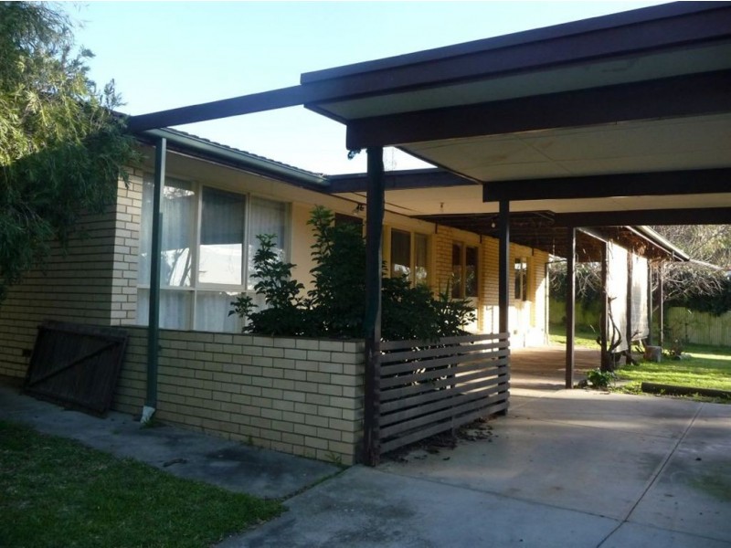 6 Ebor Crescent, Aberfoyle Park SA 5159