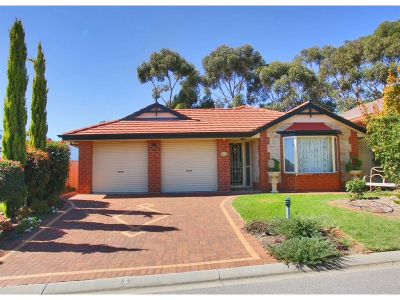 5 Thalassa Mews, Aberfoyle Park SA 5159