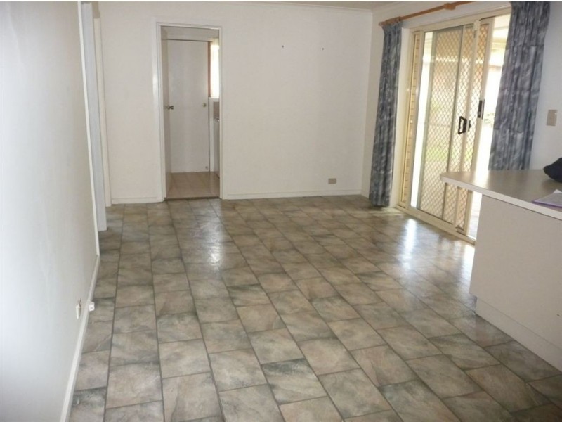 1 Bill Court, Woodcroft SA 5162