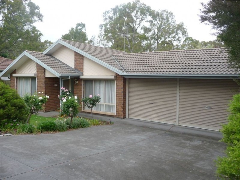 13 The Glade, Aberfoyle Park SA 5159