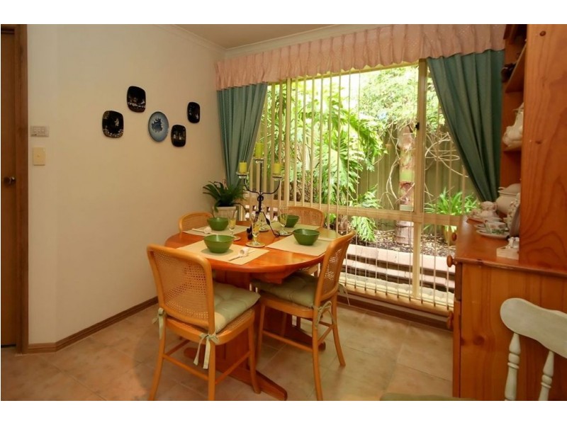 13 Woodland Grove, Aberfoyle Park SA 5159