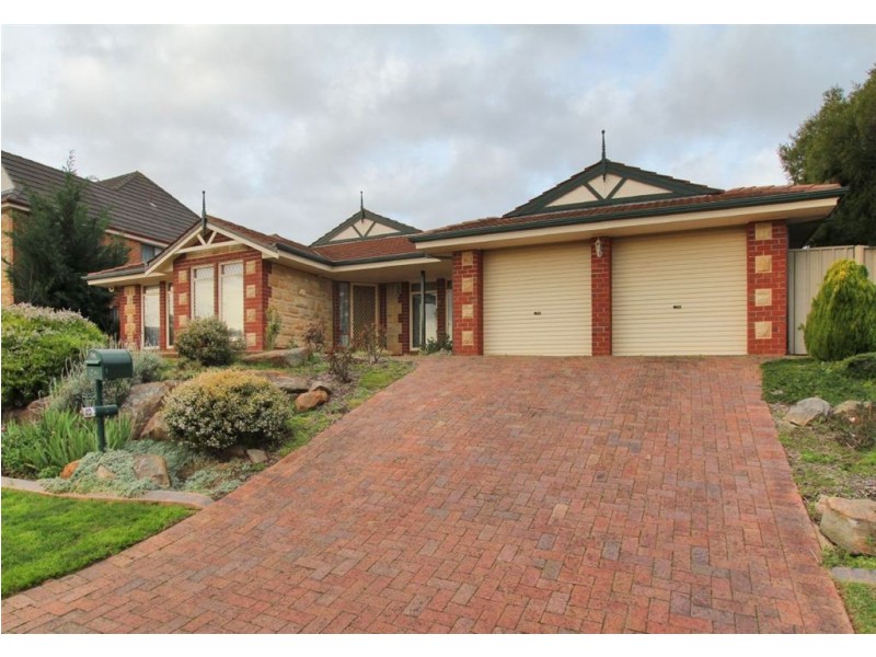17 Ironbark Avenue, Flagstaff Hill SA 5159