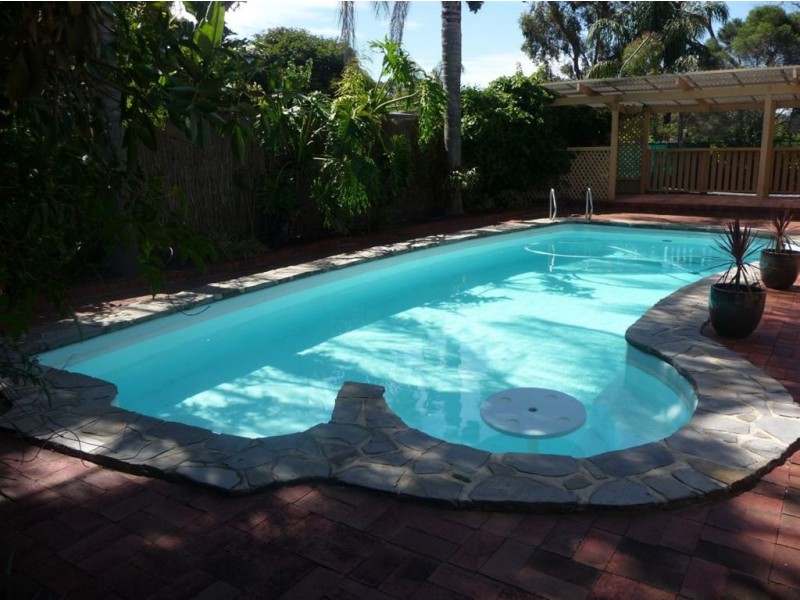 4 Planter Court, Flagstaff Hill SA 5159