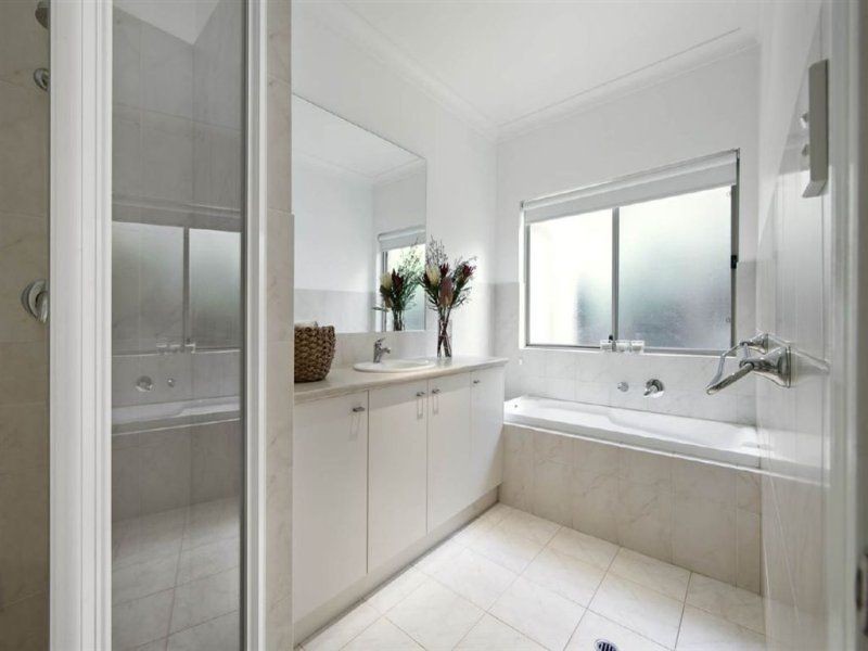 15 Craigburn Farm Circuit, Craigburn Farm SA 5051