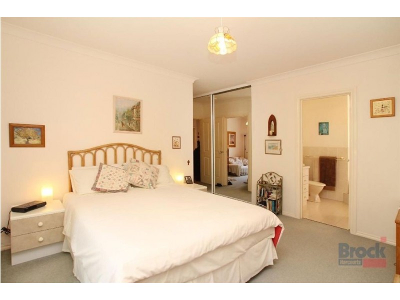 5 Heron Place, Flagstaff Hill SA 5159