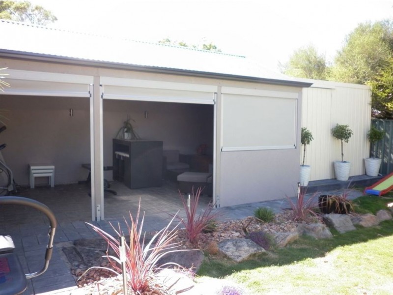 3 Kingston Avenue, Happy Valley SA 5159