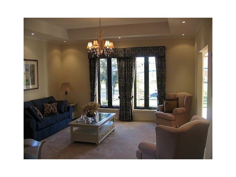 2 Plantation Avenue, Flagstaff Hill SA 5159
