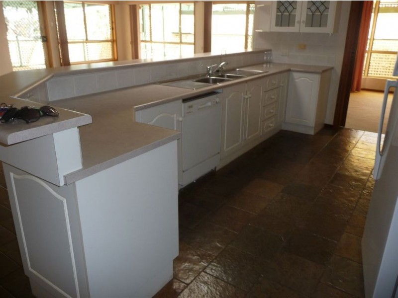 38 Skyline Drive, Flagstaff Hill SA 5159