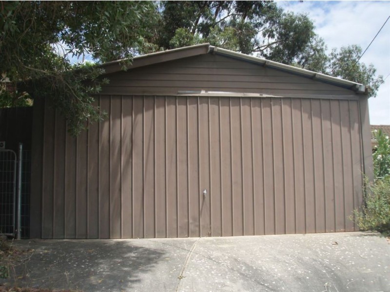 16 Opie Street, Aberfoyle Park SA 5159