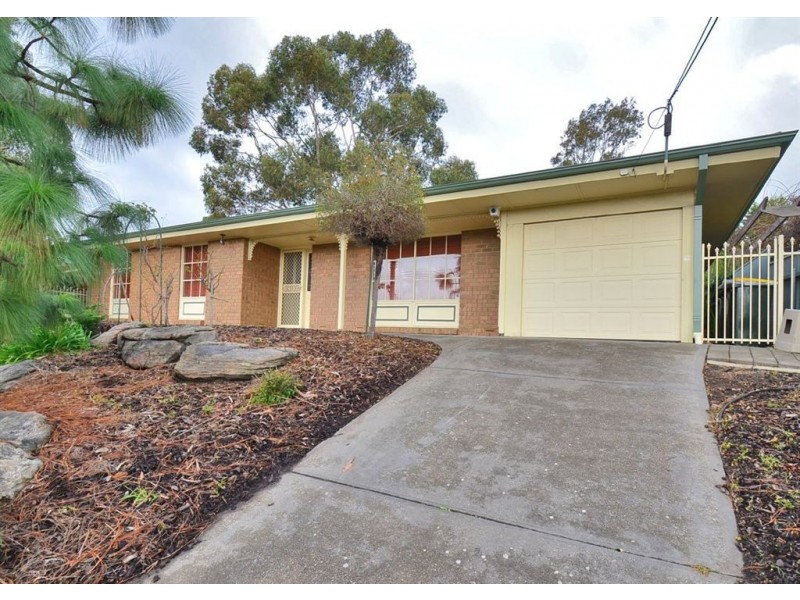 42 Tania Drive, Aberfoyle Park SA 5159