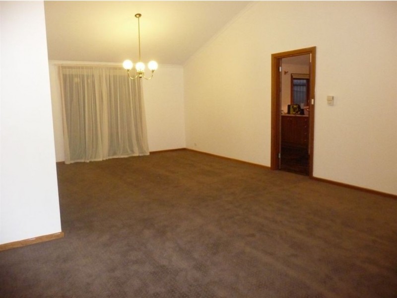 46 Pine Drive, Aberfoyle Park SA 5159