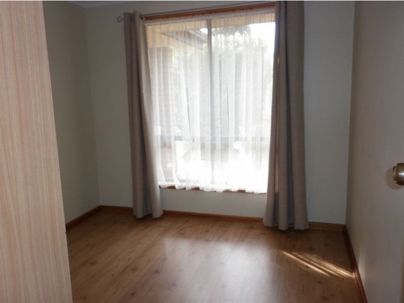 26 Southbound Avenue, Aberfoyle Park SA 5159