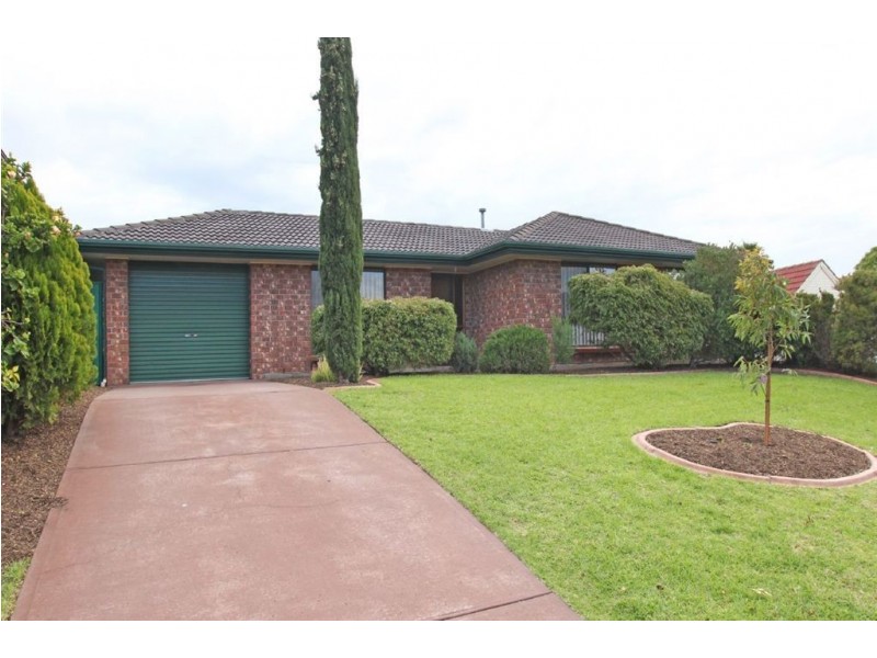 25 Parkes Avenue, Woodcroft SA 5162