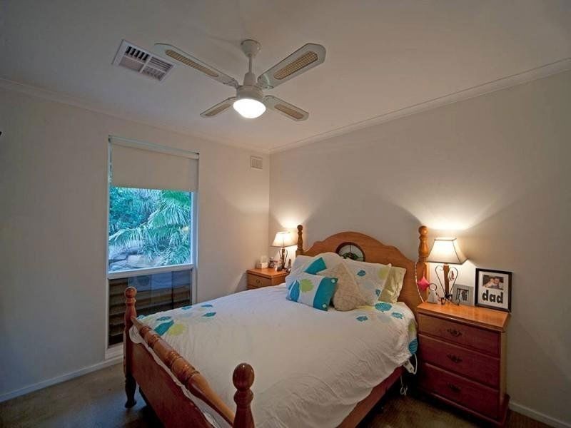 10 Ariel Street, Hallett Cove SA 5158