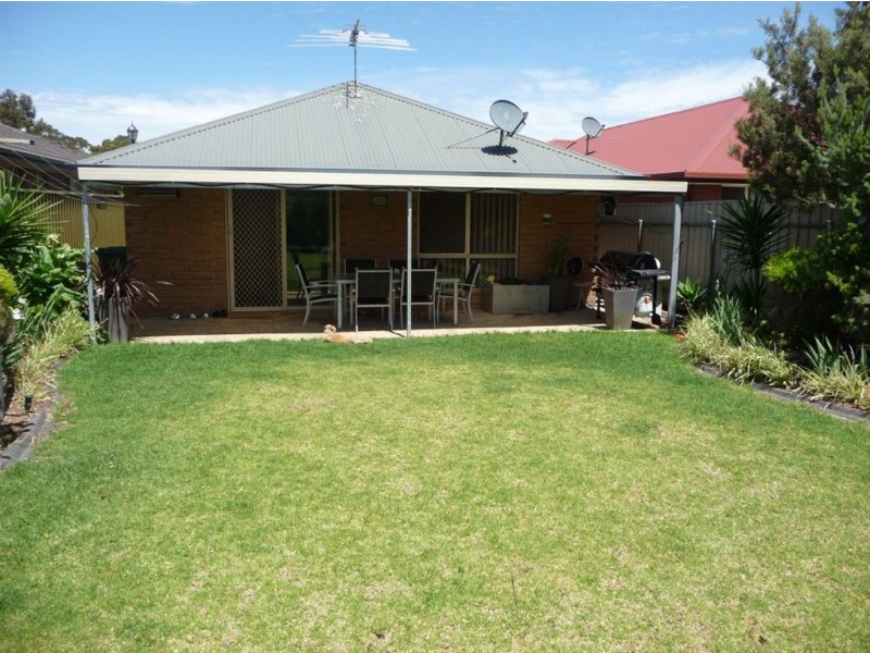 3 Gino Close, Flagstaff Hill SA 5159