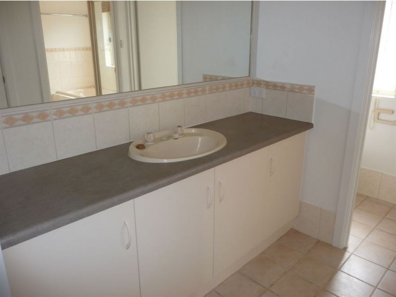 28 Estate Drive, Flagstaff Hill SA 5159