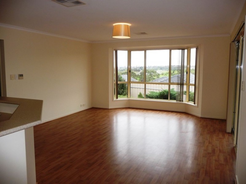 21 Edithburgh Ave, Seaford Rise SA 5169