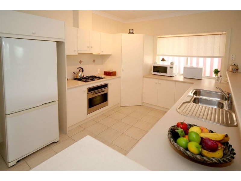 4 Craven Court, Happy Valley SA 5159