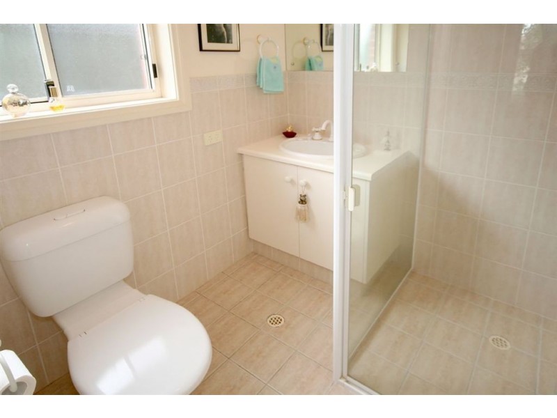 4 Craven Court, Happy Valley SA 5159