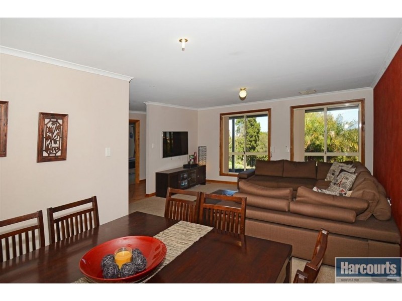 81 Ragamuffin Drive, Hallett Cove SA 5158