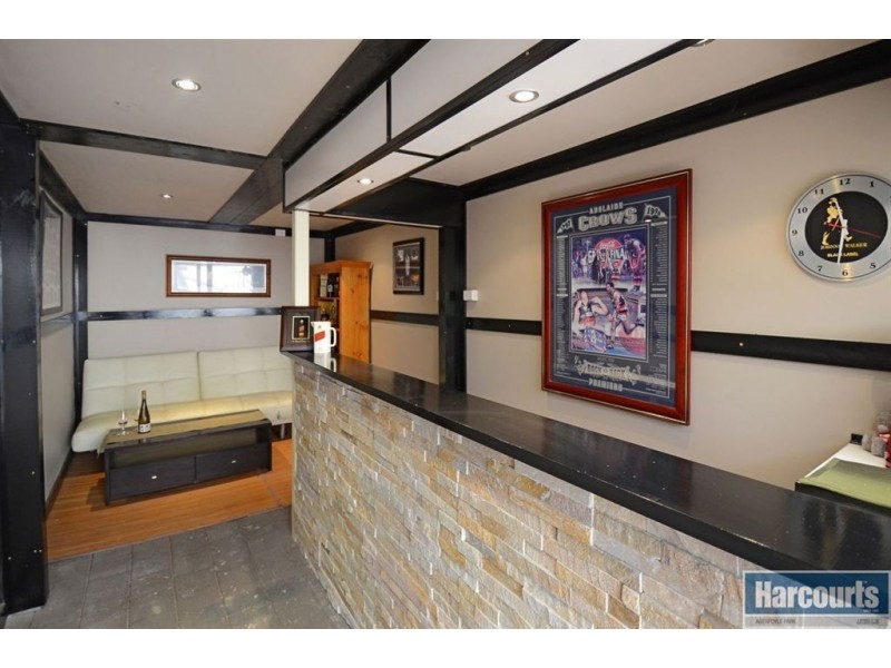 81 Ragamuffin Drive, Hallett Cove SA 5158