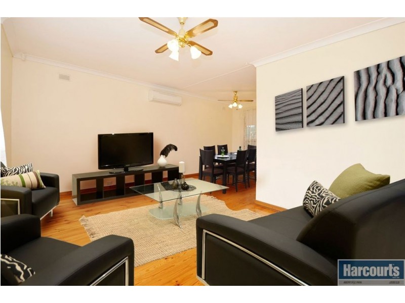 42 Burns Court, Morphett Vale SA 5162