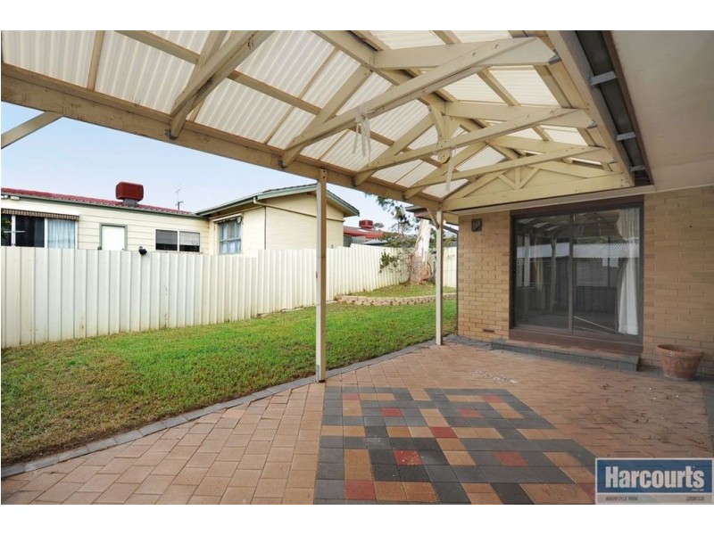 42 Burns Court, Morphett Vale SA 5162