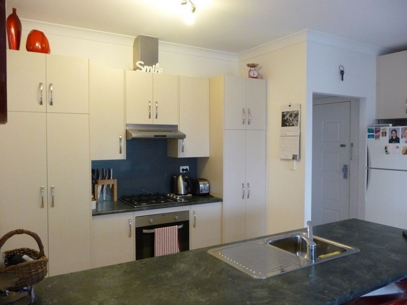 7 Bishops Hill Road, Happy Valley SA 5159