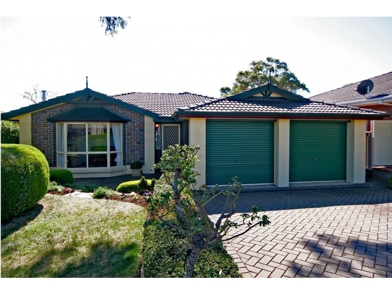 4 Lomandra Place, Flagstaff Hill SA 5159