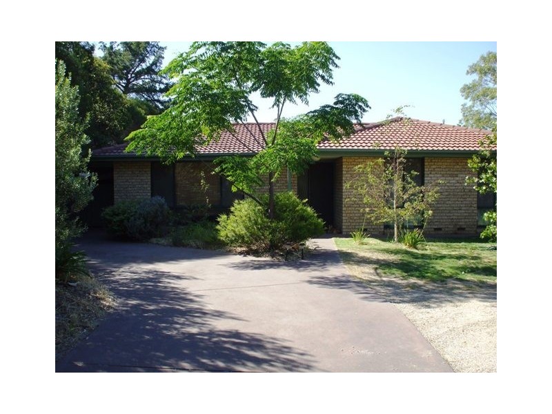 84 Sunnymeade Drive, Aberfoyle Park SA 5159