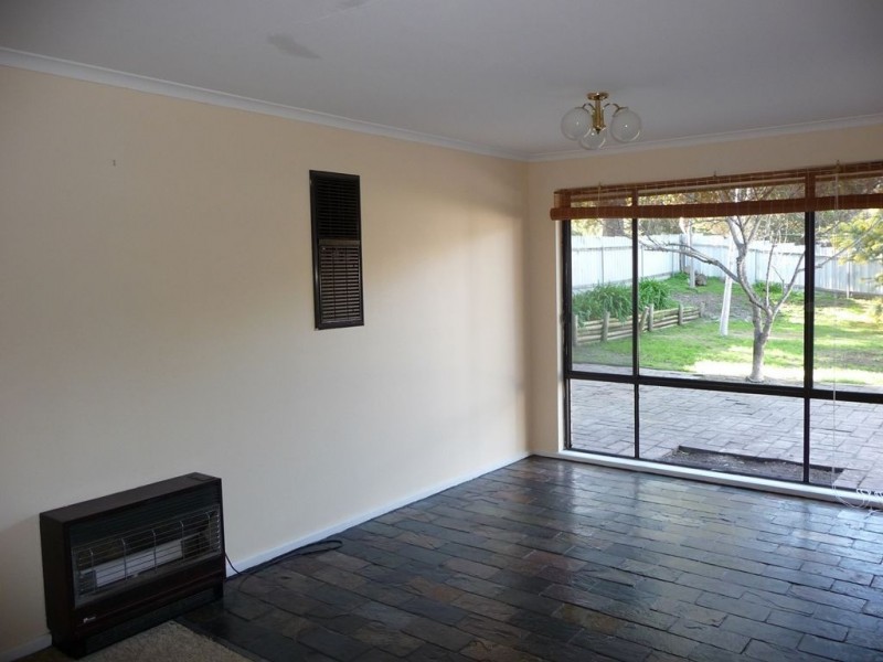 84 Sunnymeade Drive, Aberfoyle Park SA 5159