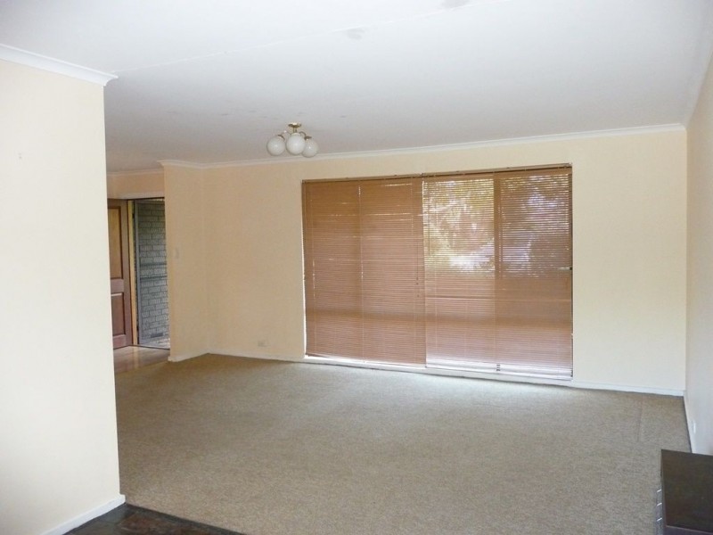 84 Sunnymeade Drive, Aberfoyle Park SA 5159