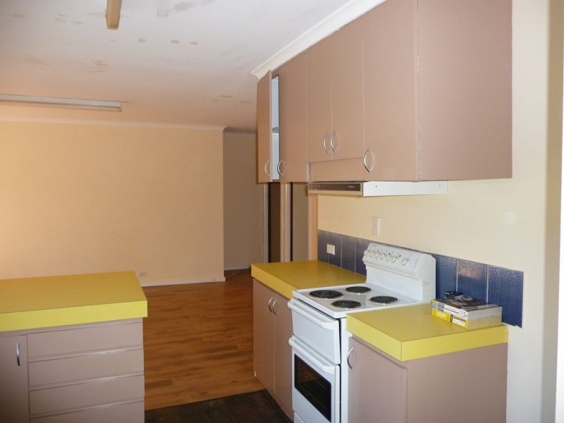 84 Sunnymeade Drive, Aberfoyle Park SA 5159