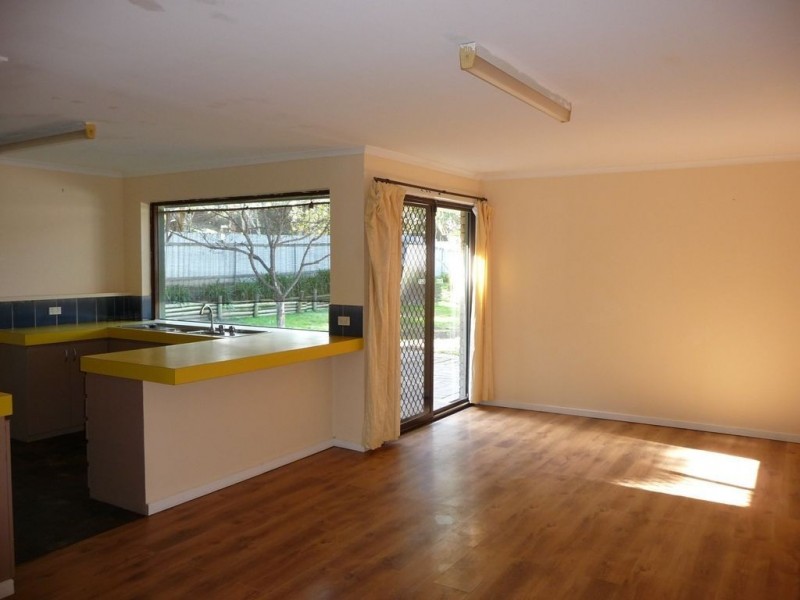 84 Sunnymeade Drive, Aberfoyle Park SA 5159