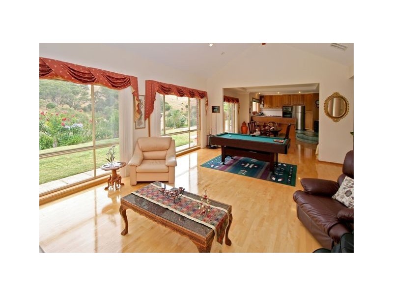 43 Ironbark Avenue, Flagstaff Hill SA 5159