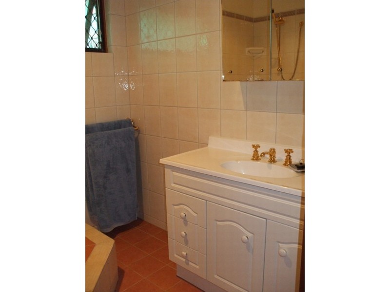 32 Topaz Crescent, Flagstaff Hill SA 5159